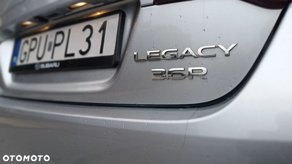 Subaru Legacy - 18