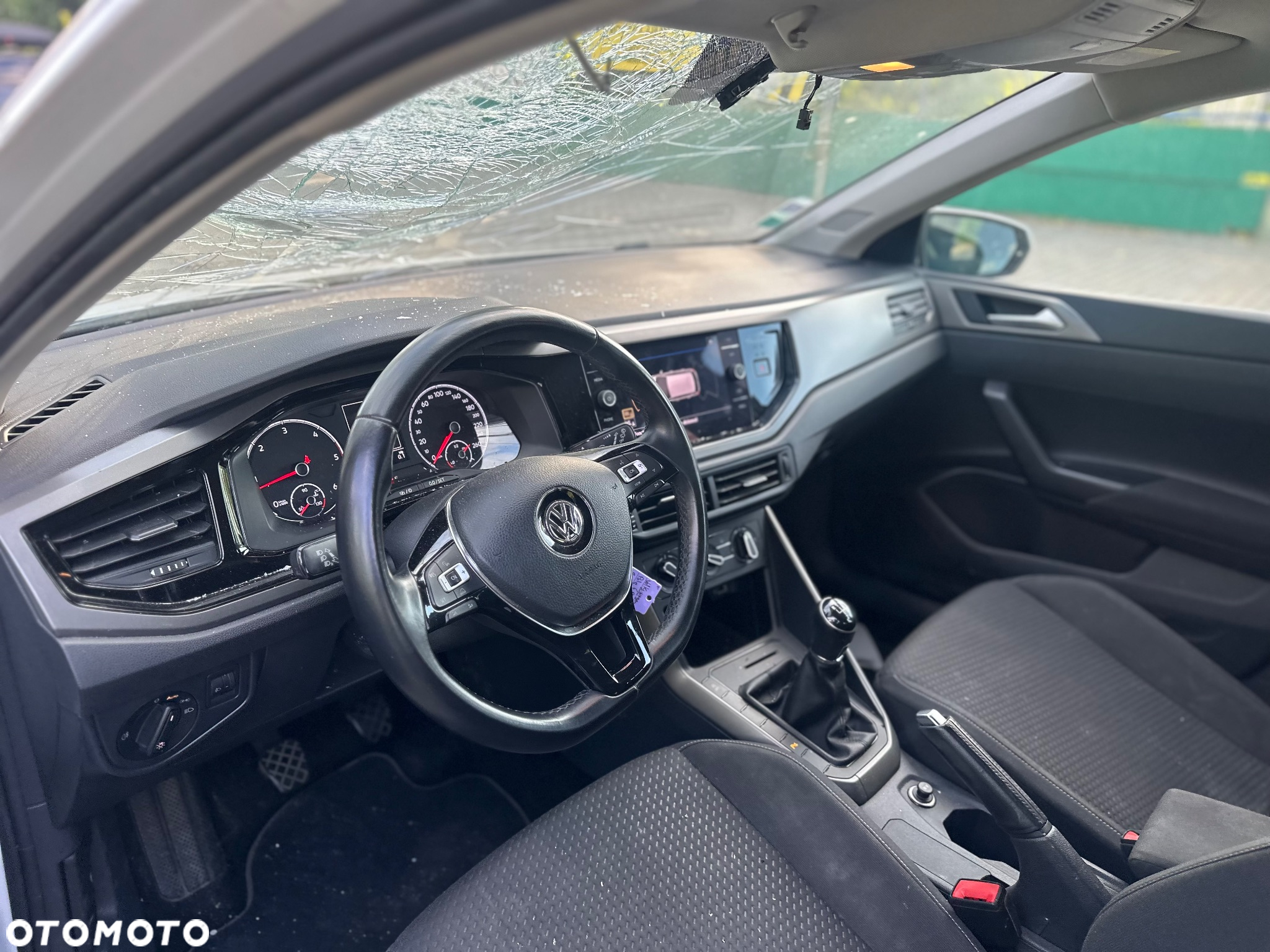 Volkswagen Polo 1.6 TDI SCR Highline - 6