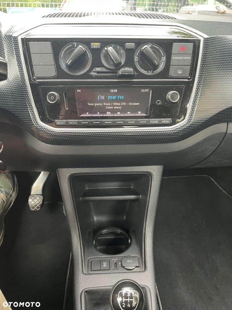 Volkswagen up! 1.0 move CityLine - 10