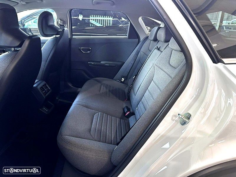 Kia K4 1.0 T-GDI Tech - 12