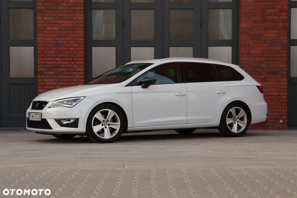 Seat Leon 2.0 TDI DPF Start&Stop DSG FR - 4