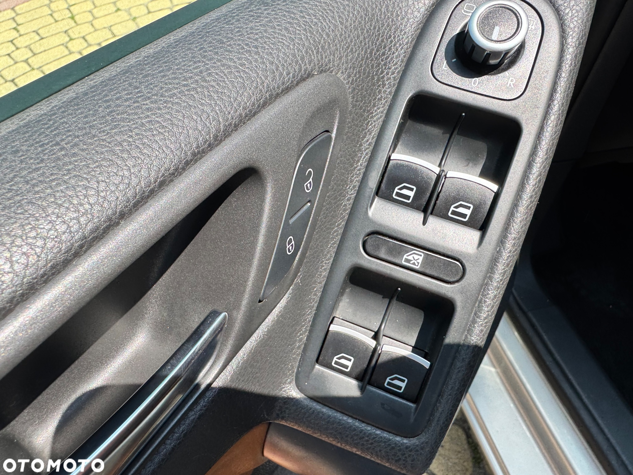 Volkswagen Golf 2.0 TDI 4Motion Sportline - 15