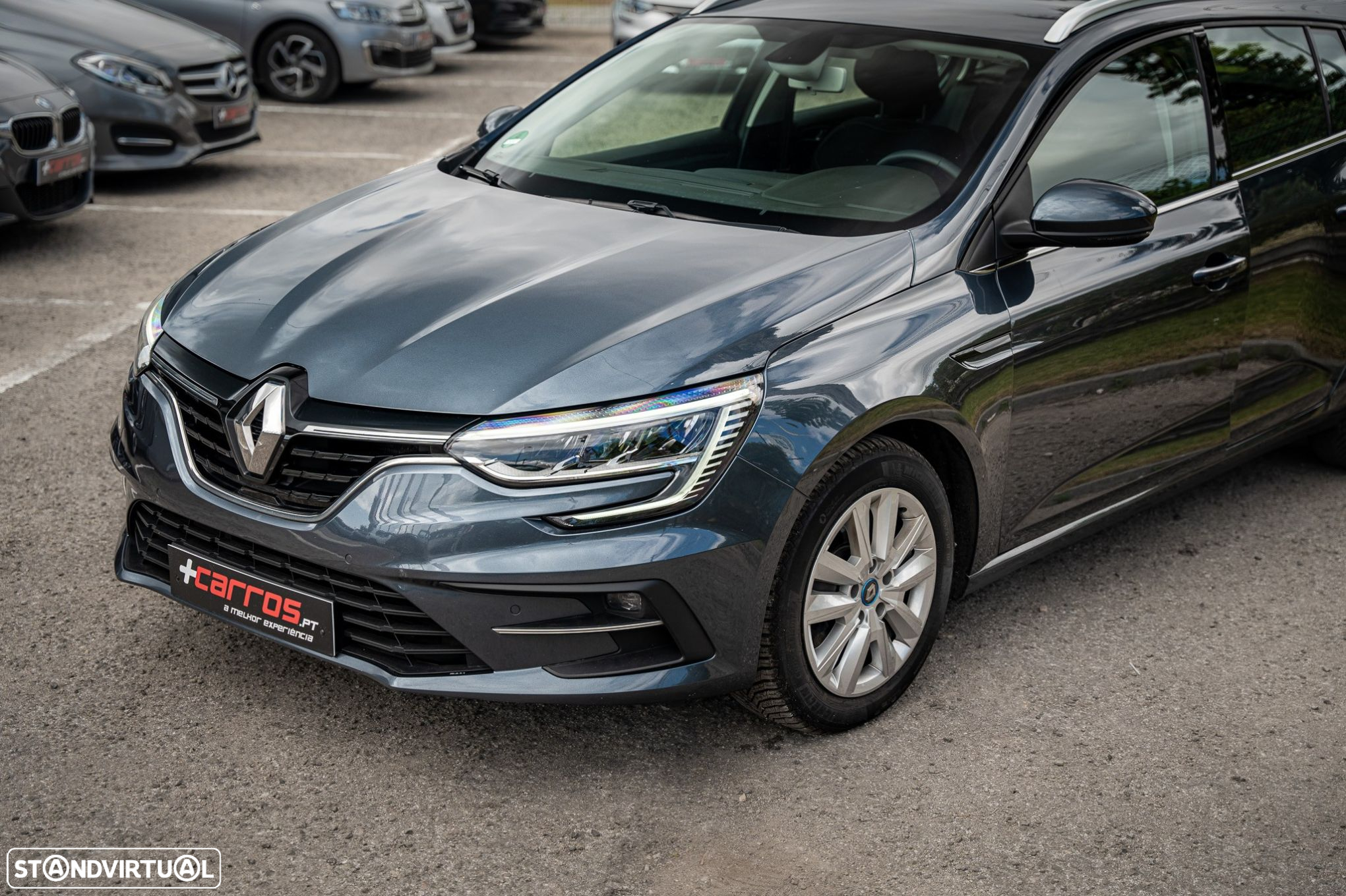 Renault Mégane Sport Tourer 1.6 E-Tech Plug-In Limited - 3