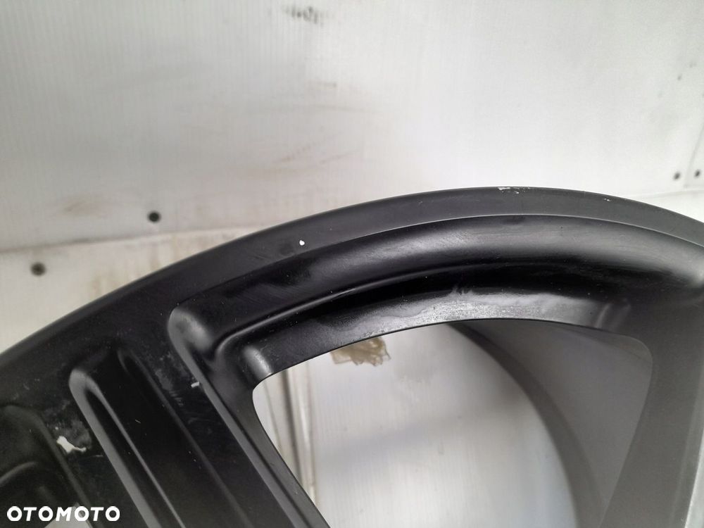 Felga aluminiowa Mercedes OE A1974010002 9.5" x 19" 5x112 ET60 - 3