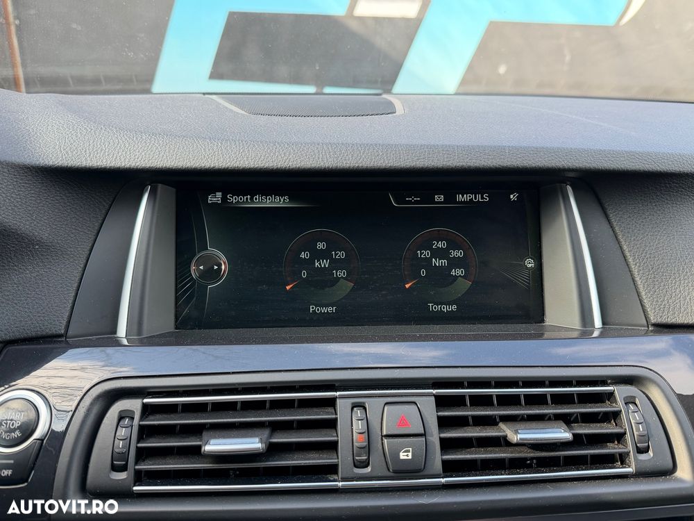 BMW Seria 5 525d Luxury Line - 21