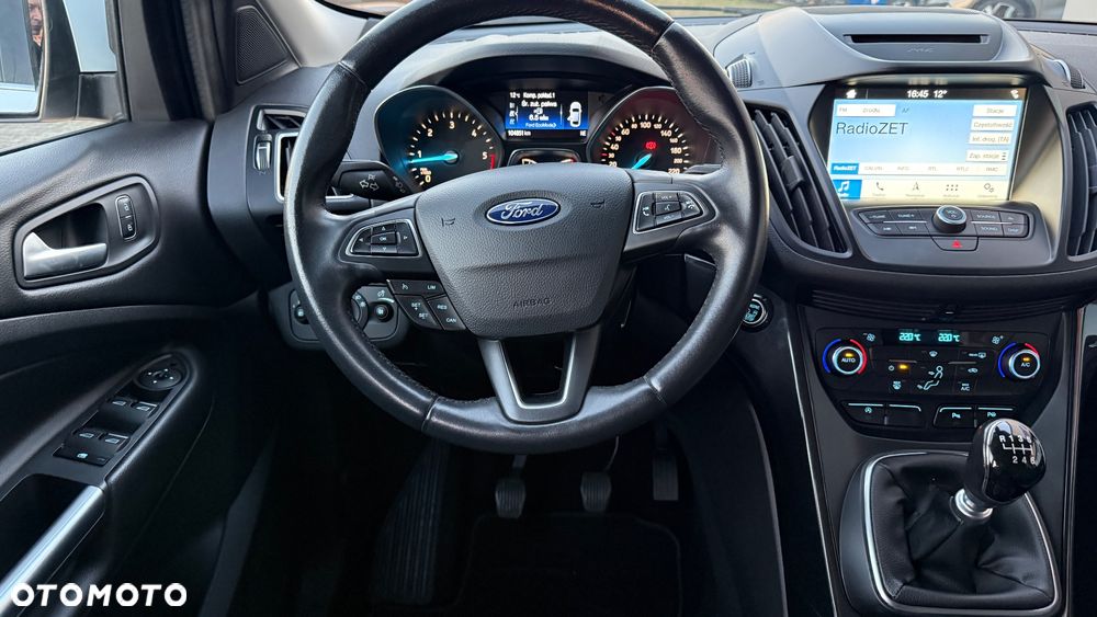 Ford Kuga - 21