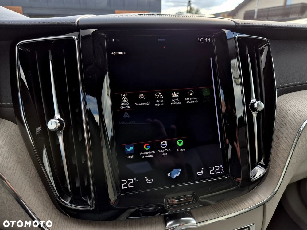 Volvo XC 60 B4 D AWD Geartronic Inscription - 30