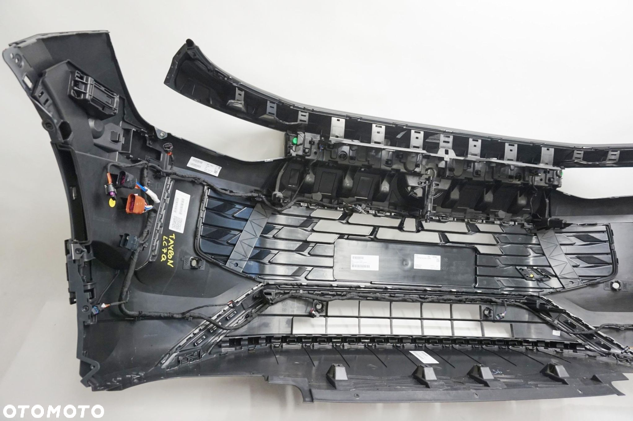 NOWY ORG ZDERZAK PRZEDNI 6xPDC VW TAYRON 2024- LAK.LC7Q POD KAMERĘ - 11