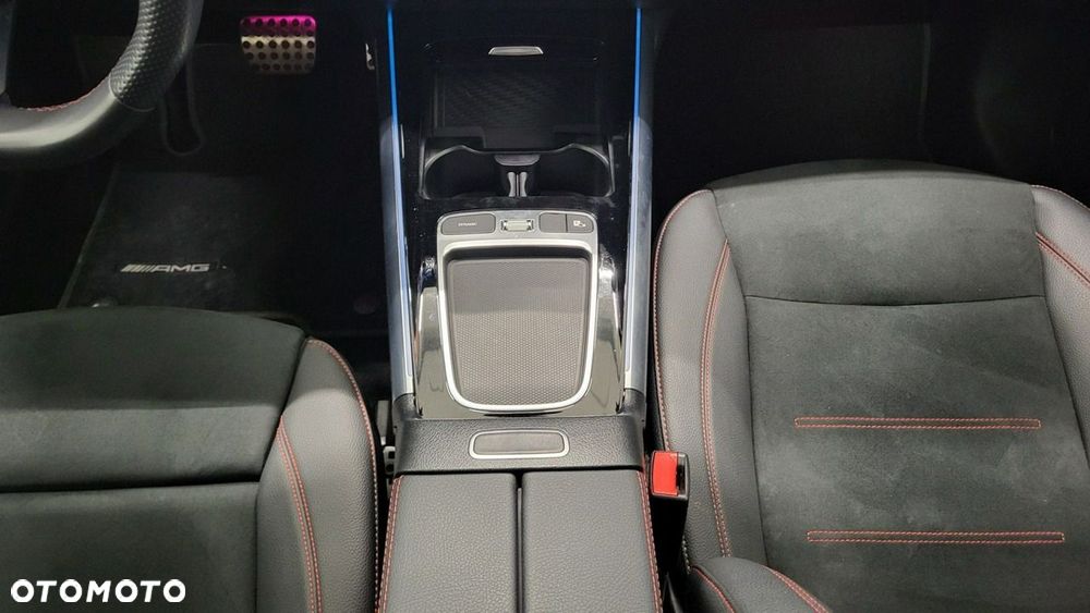 Mercedes-Benz EQA - 20
