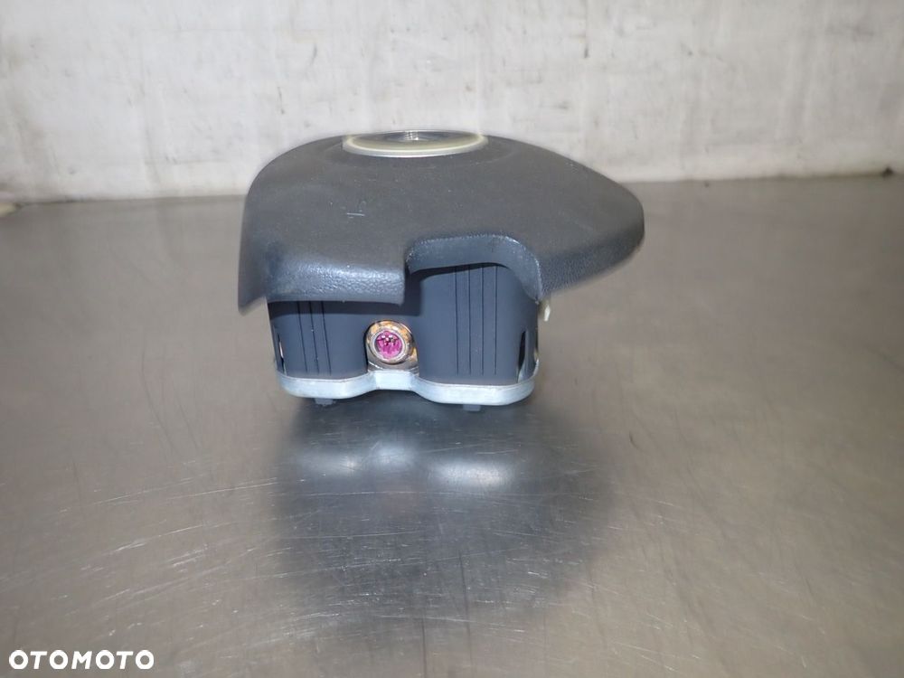 PODUSZKA KIEROWCY RENAULT CLIO III LIFT 1.5 8200677495 - 2