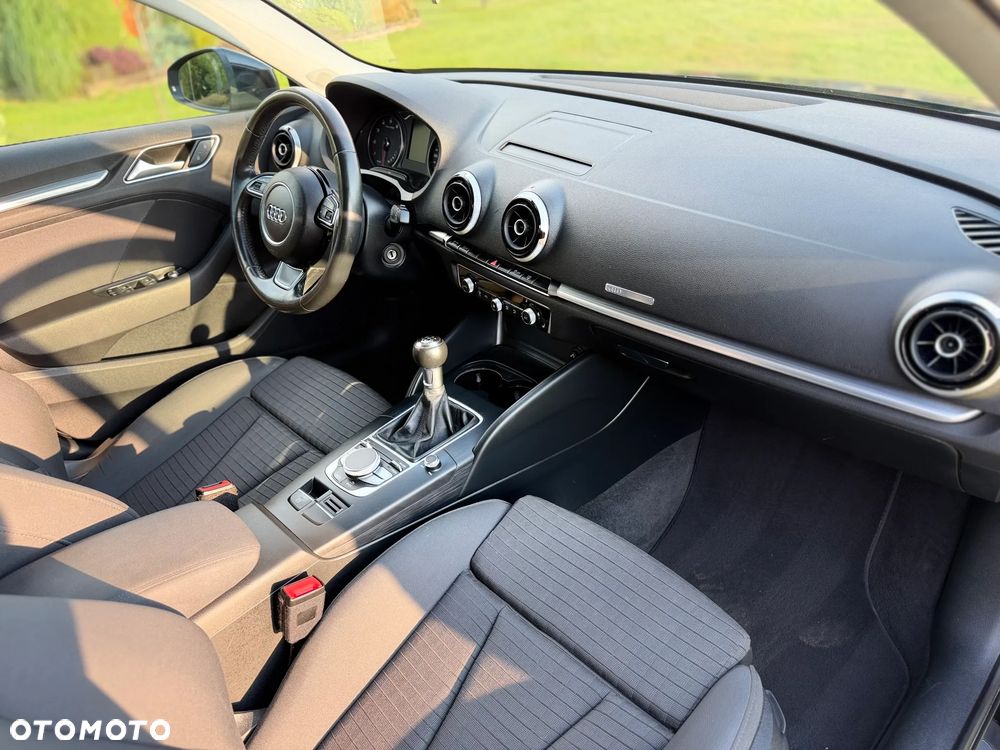 Audi A3 Sportback 1.4 TFSI Attraction - 11