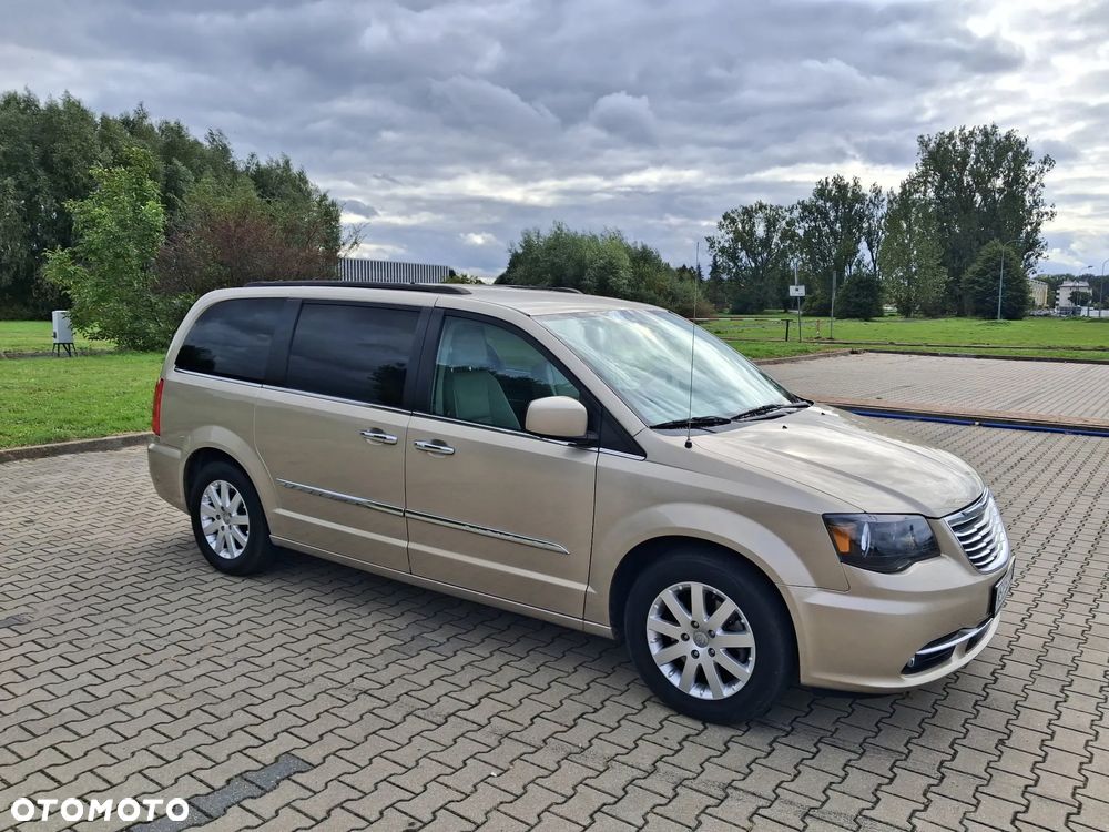 Chrysler Town & Country 3.6 Touring - 6