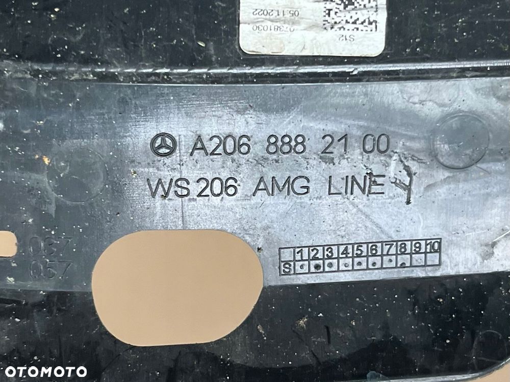 mercedes c class amg w206 2021- grill atrapa - 9