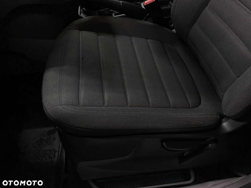 Ford Tourneo Connect Grand - 14