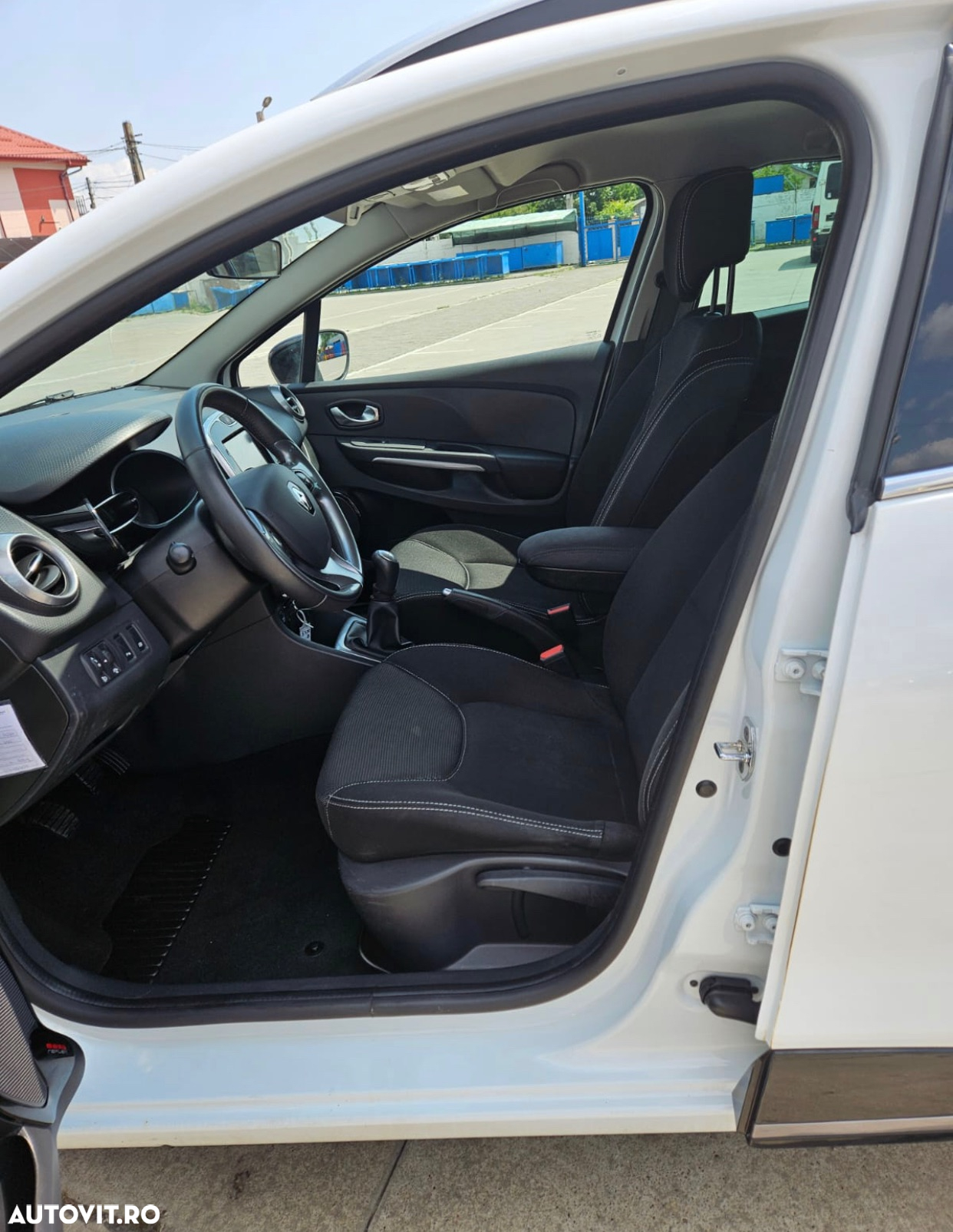 Renault Clio (Energy) dCi 90 Bose Edition - 6