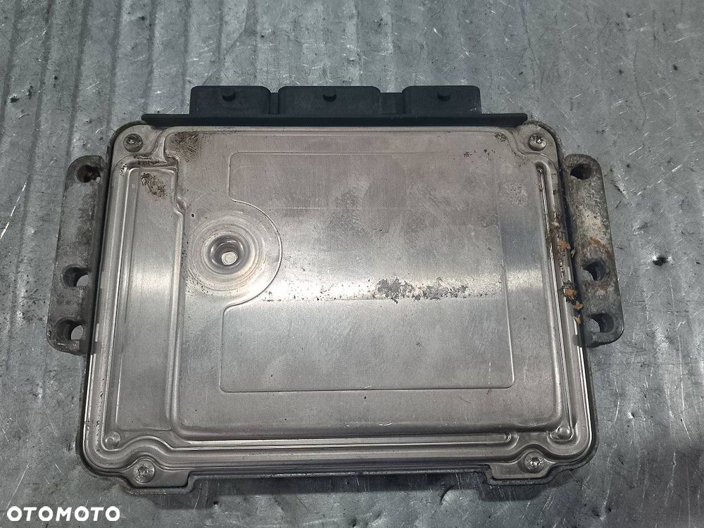 KOMPUTER, STEROWNIK RENAULT LAGUNA II LIFT 828200527713  8200566220 1.9 - 3