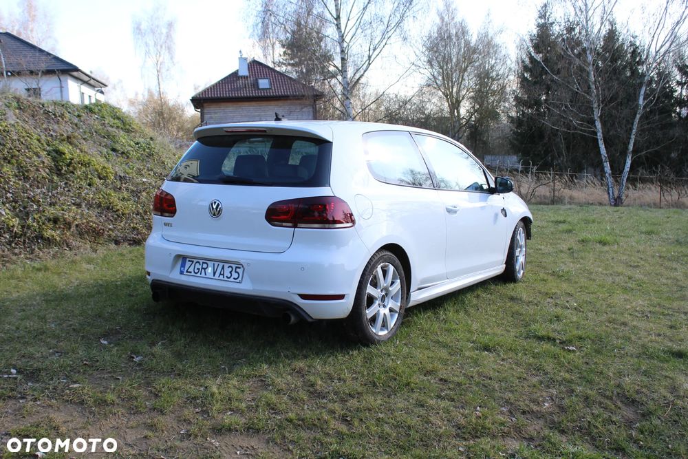 Volkswagen Golf 2.0 GTI Edition 35 - 3