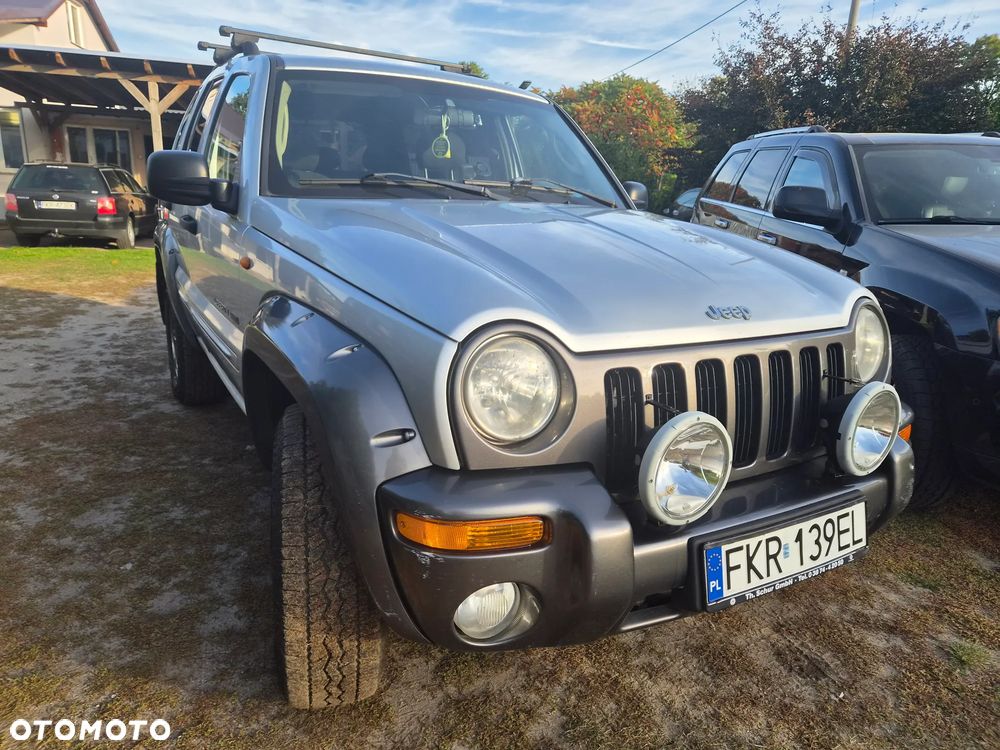 Jeep Cherokee - 2
