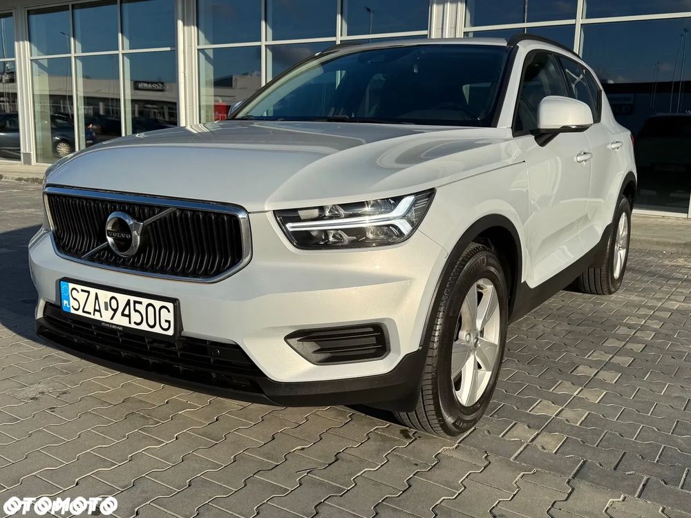Volvo XC 40 T2 Momentum Core - 23