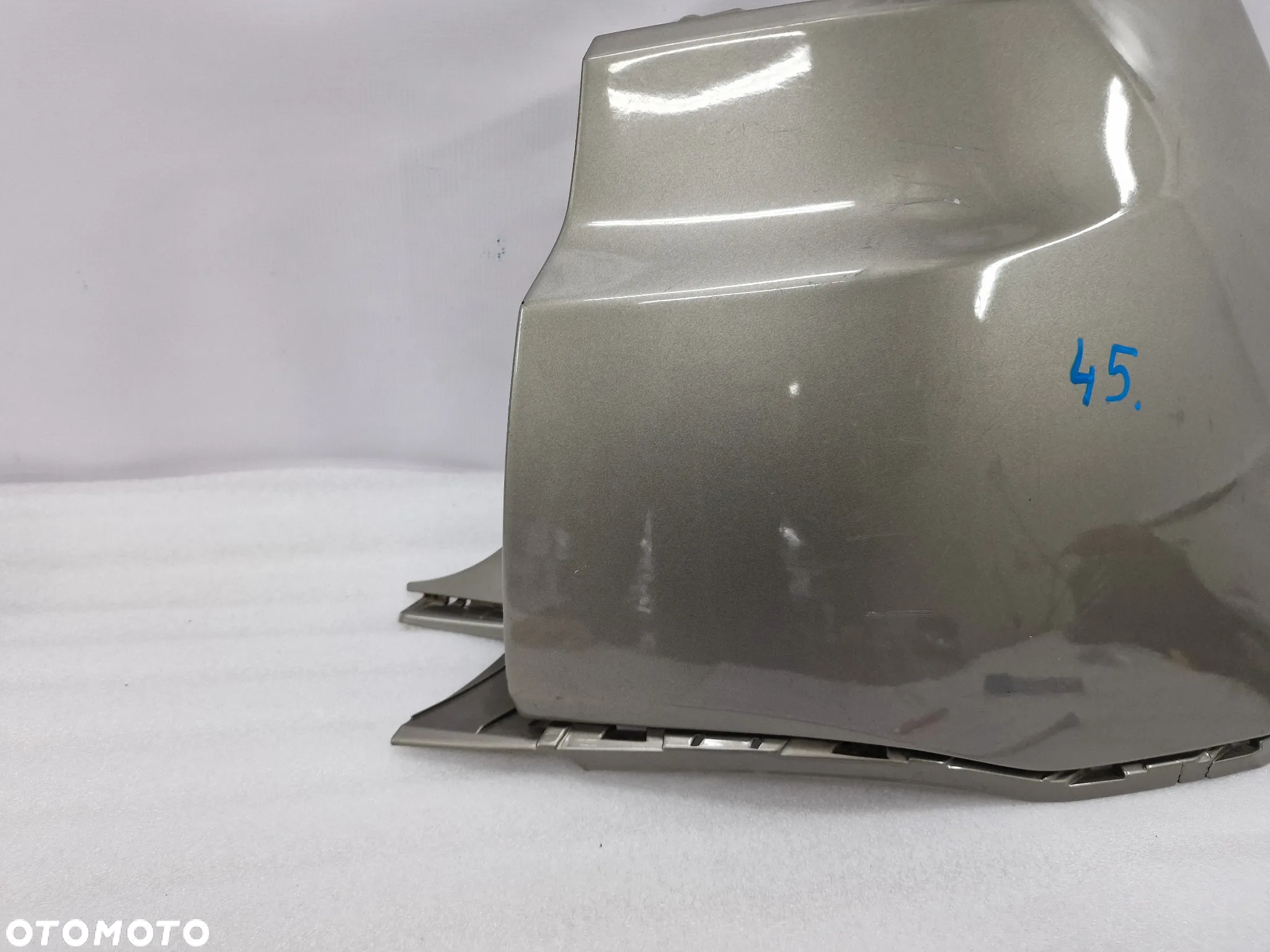 RENAULT MEGANE 3 III LIFT KOMBI 08-16 BOCZNA CZĘŚĆ / NAROŻNIK PRAWY ZDERZAKA TYLNEGO TYLNIEGO TYŁ , NR 850160002R , NR AUKCJI BZ45 - 4