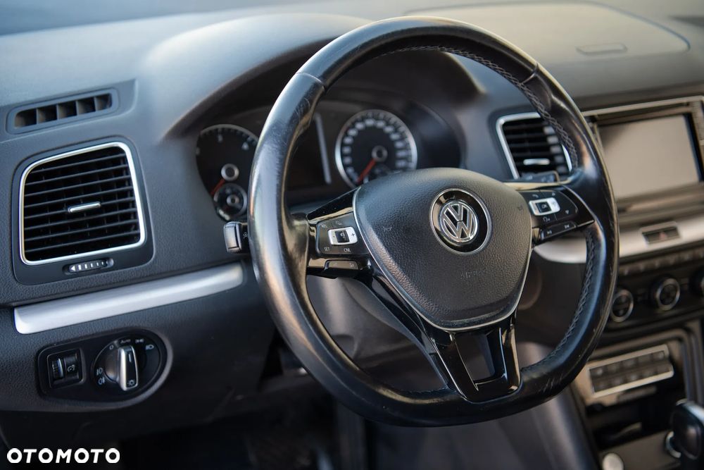 Volkswagen Sharan 2.0 TDI Comfortline DSG - 9