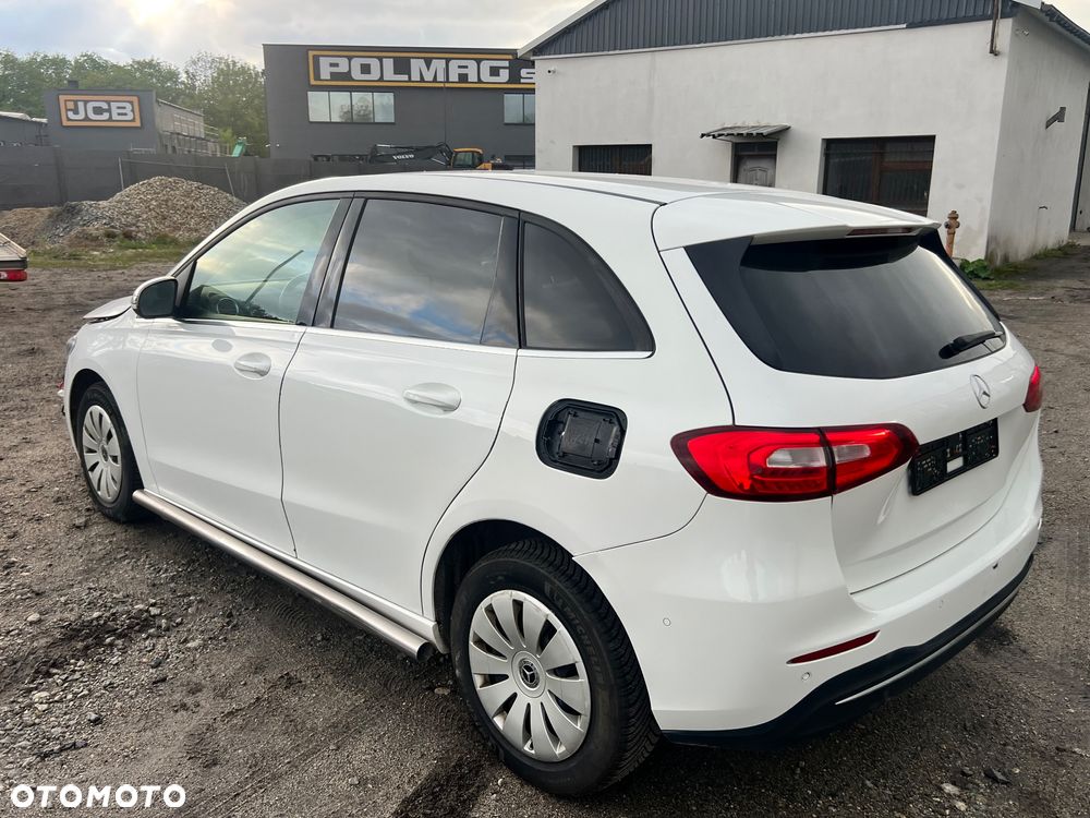 Mercedes-Benz Klasa B 200 d 8G-DCT Edition 2021 - 6