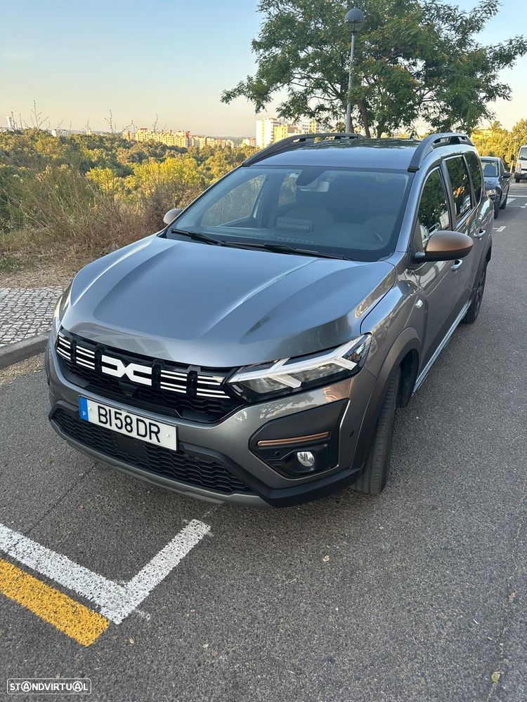 Dacia Jogger 1.6 Extreme 7L - 1