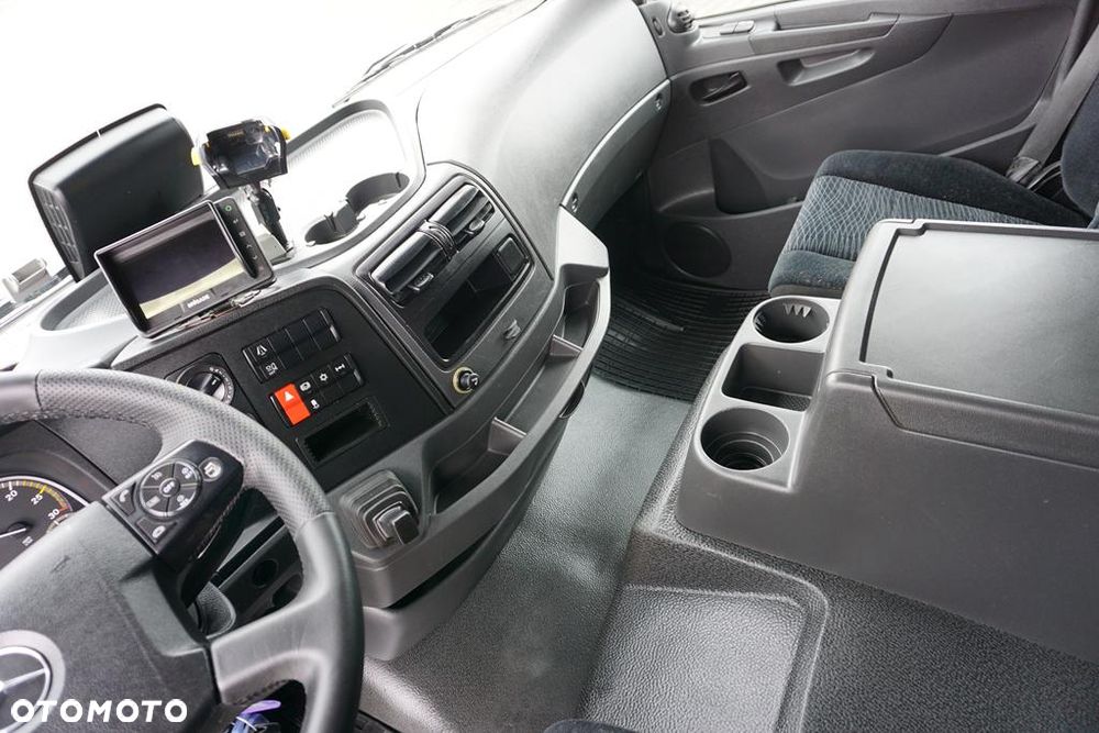 Mercedes-Benz / ATEGO / 1221 / ACC / E 6 / BURTOFIRANKA + WINDA / 17 PALET - 9