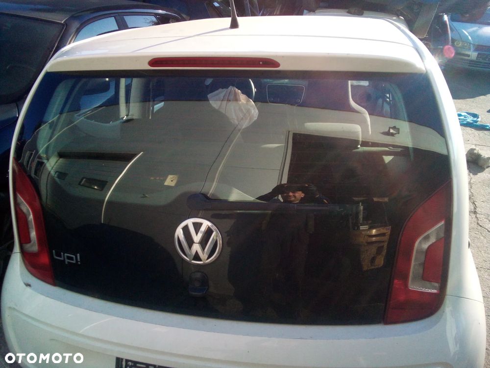 * KLAPA BAGAŻNIKA VOLKSWAGEN UP * - 1