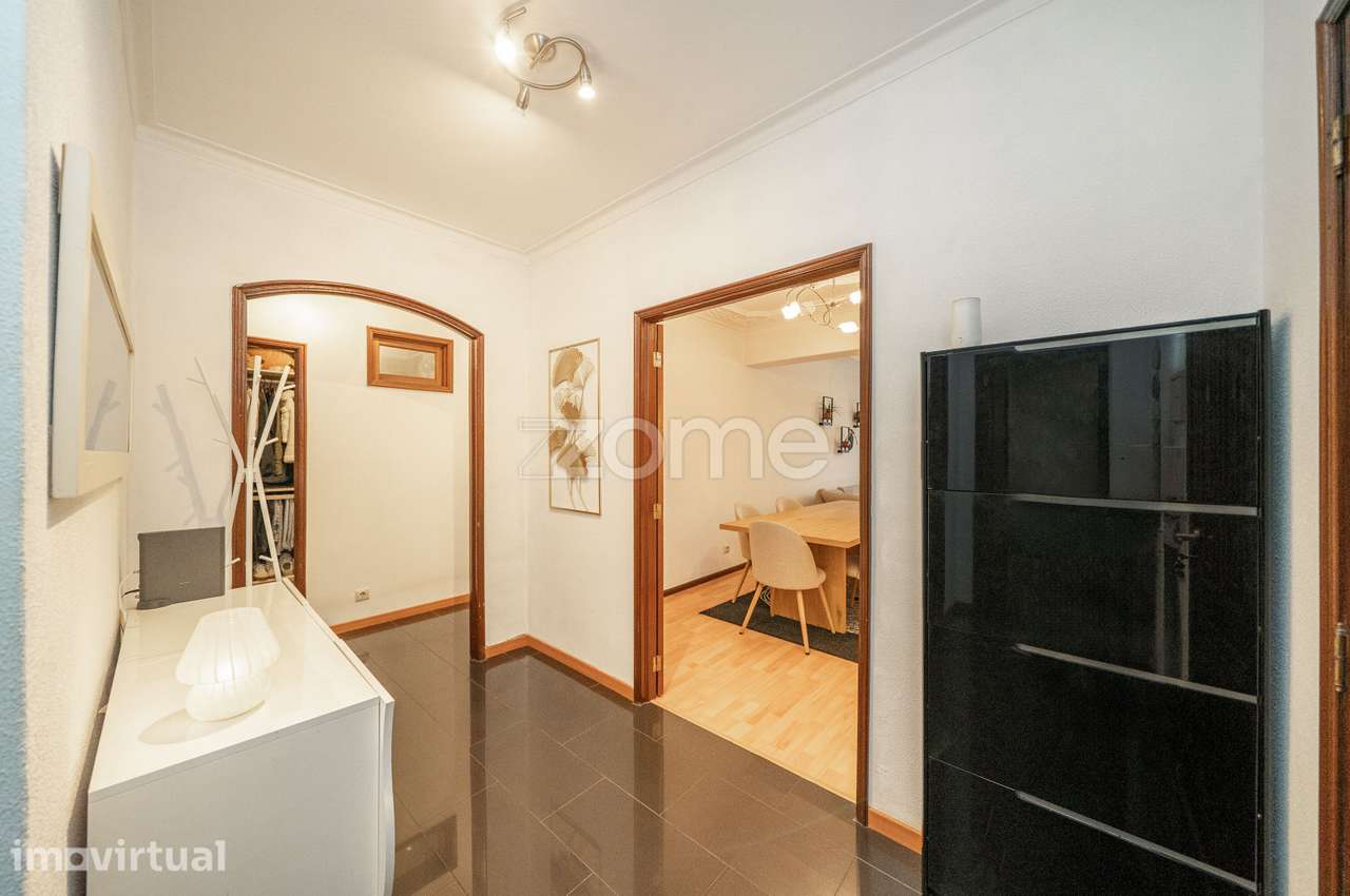 Apartamento T4 na Avenida da República - Póvoa de Lanhoso - Grande imagem: 4/44