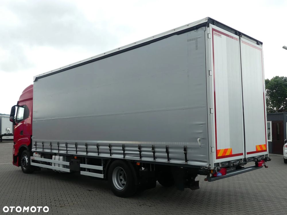 Iveco S WAY 460 / FIRANKA 8.10m / EURO 6 / KLIMATYZACJA POSTOJOWA / - 4