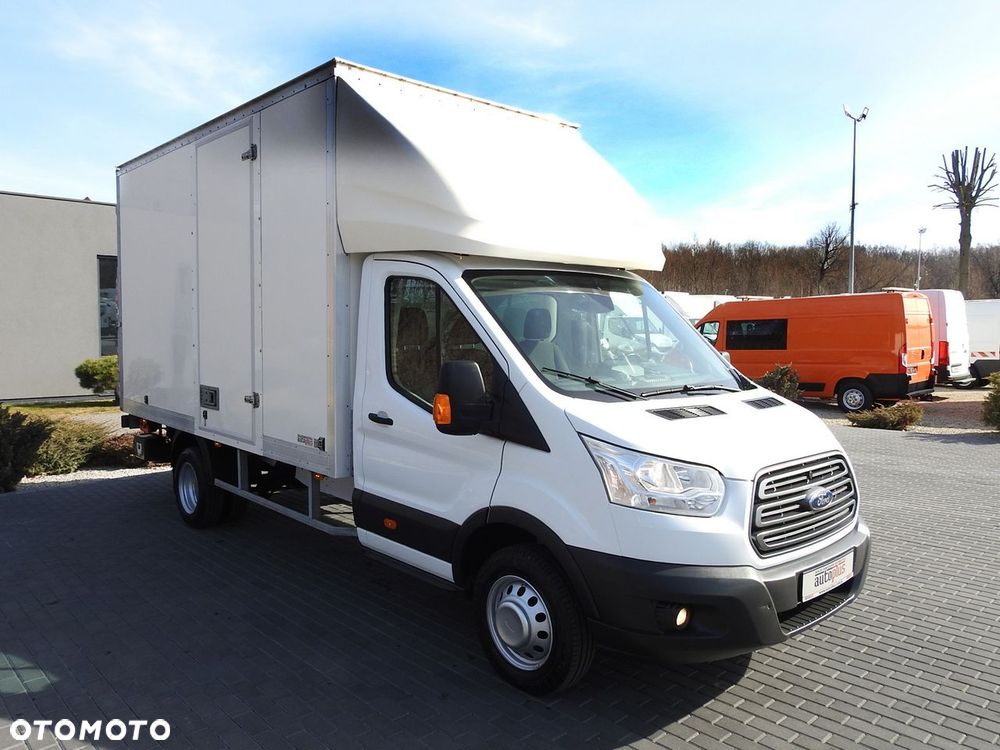 Ford TRANSIT  KONTENER WINDA 8 PALET TEMPOMAT LEDY BLIŹNIACZE KOŁA KLIMATYZACJA  170KM - 5