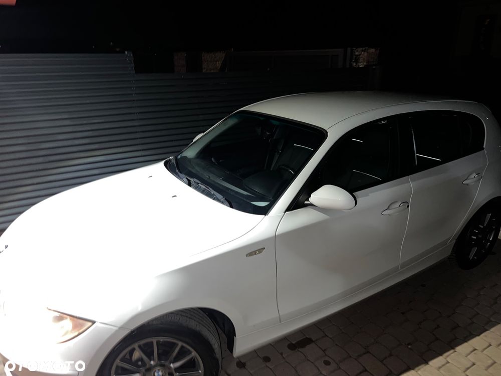 BMW Seria 1 116i - 6