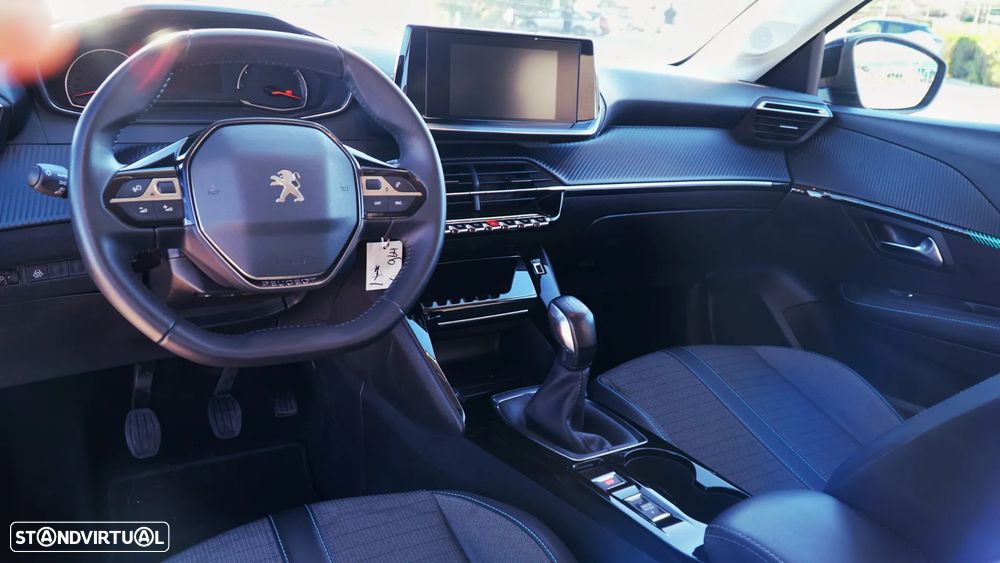 Peugeot 208 PureTech 75 Allure - 8