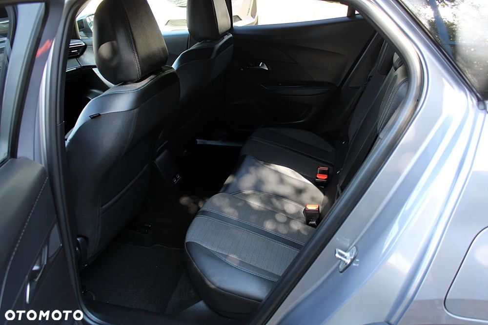 Peugeot 2008 - 17