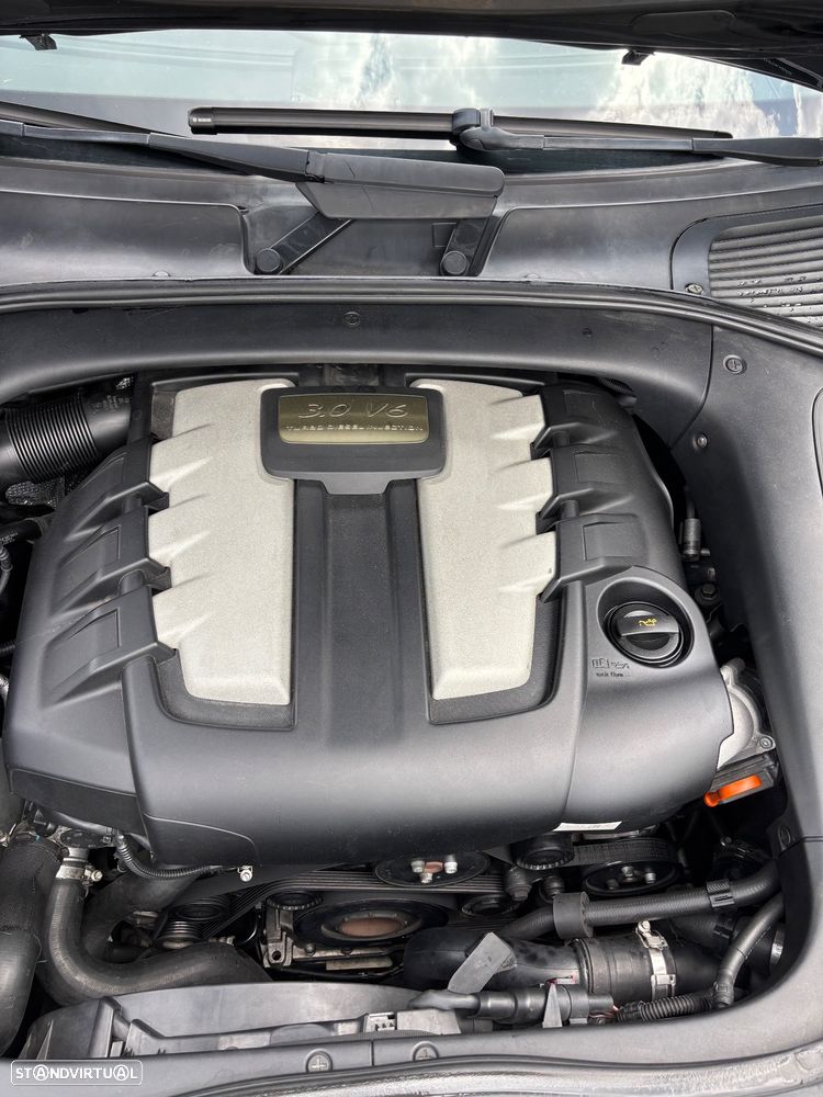 Porsche Cayenne Tiptronic - 10