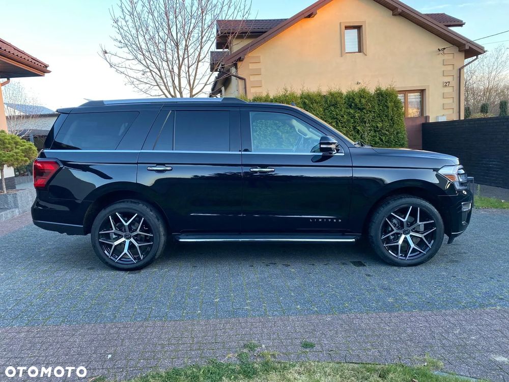 Ford Expedition - 4