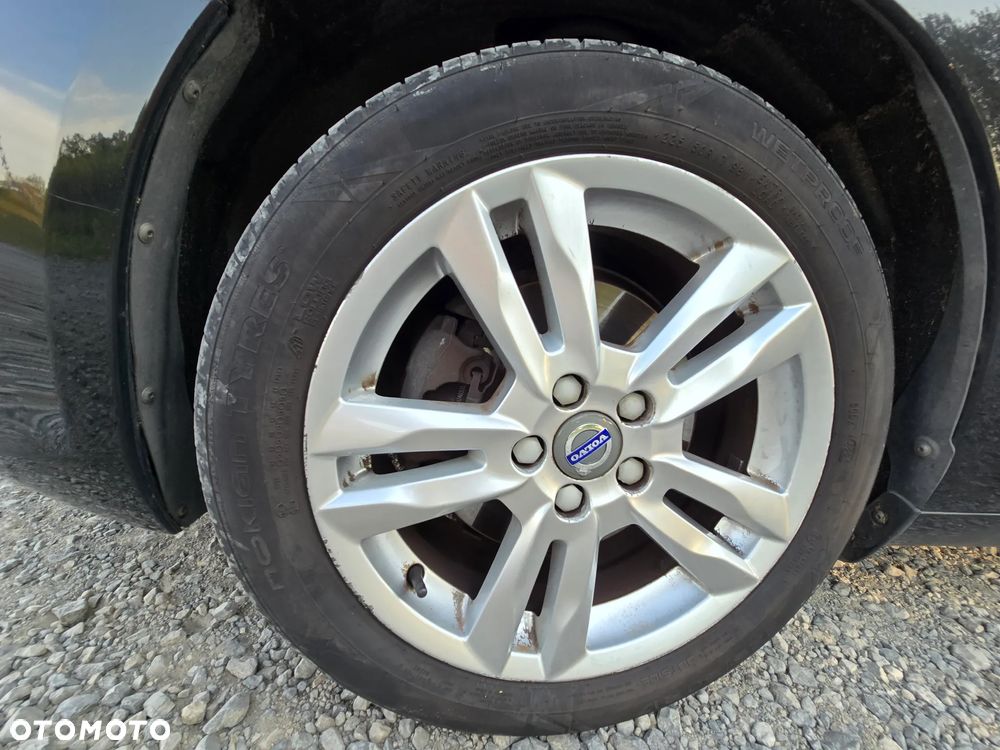 Volvo V60 D4 Momentum - 13