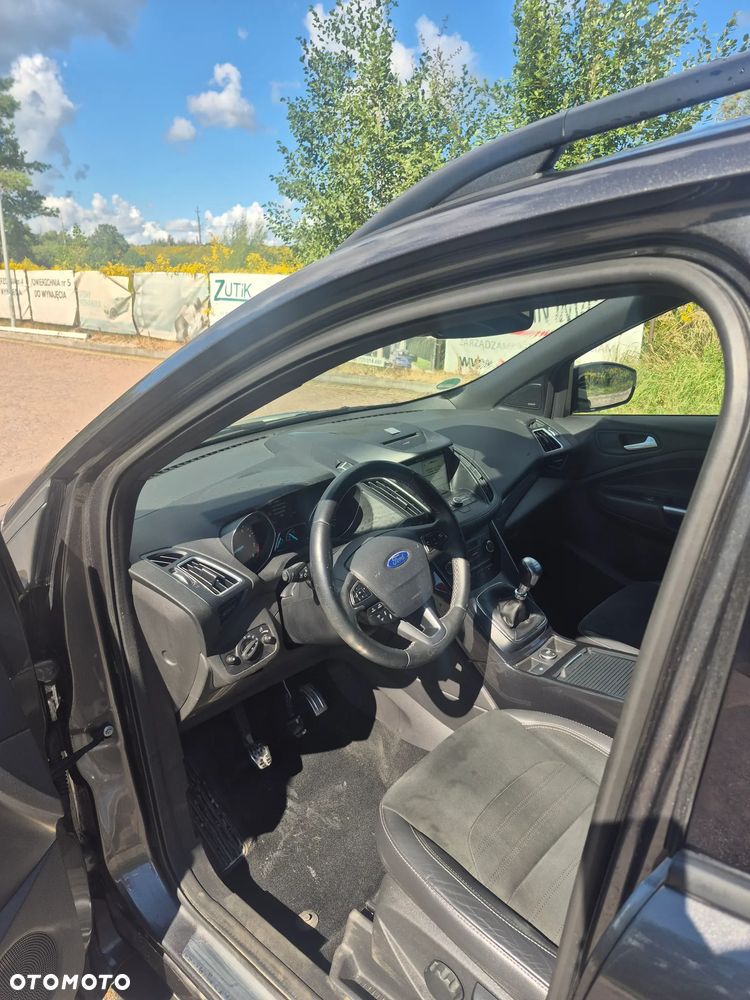 Ford Kuga - 5