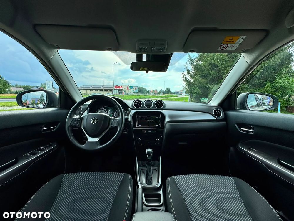 Suzuki Vitara 1.5 Dualjet Hybrid AGS Comfort - 17