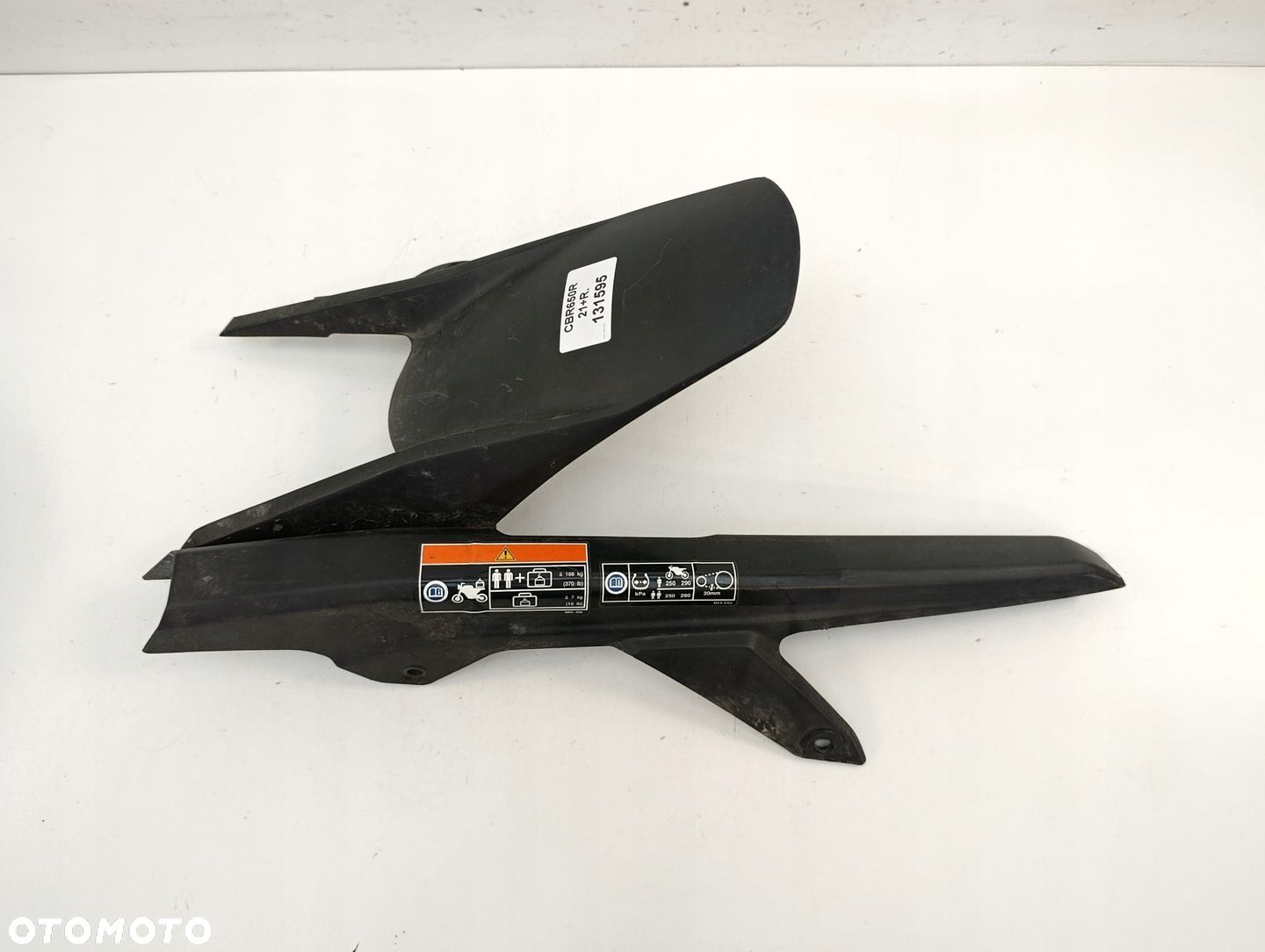 HONDA CBR 650R 21 NADKOLE TYŁ OSŁONA ŁAŃCUCHA - 1