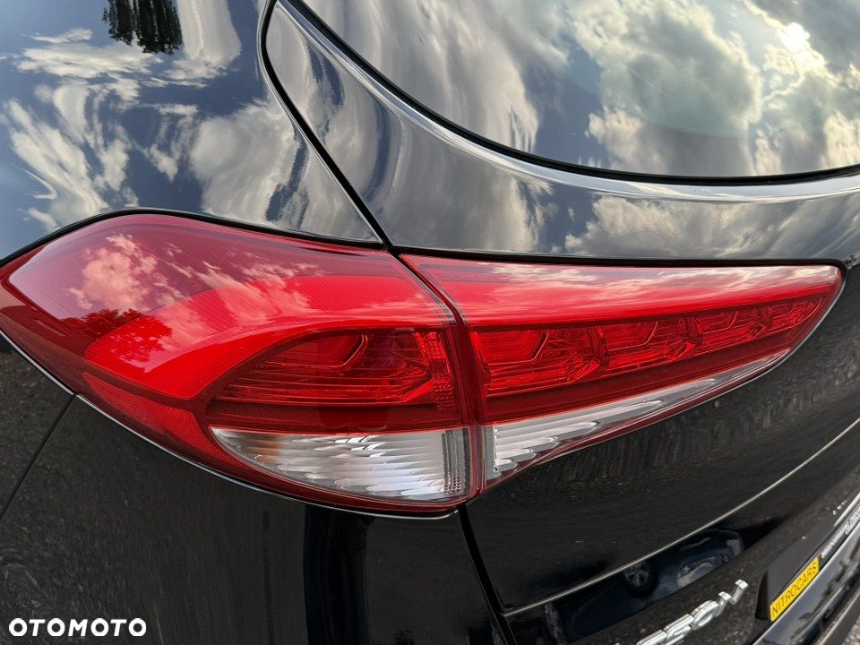 Hyundai Tucson 1.6 GDI BlueDrive Design 2WD - 10