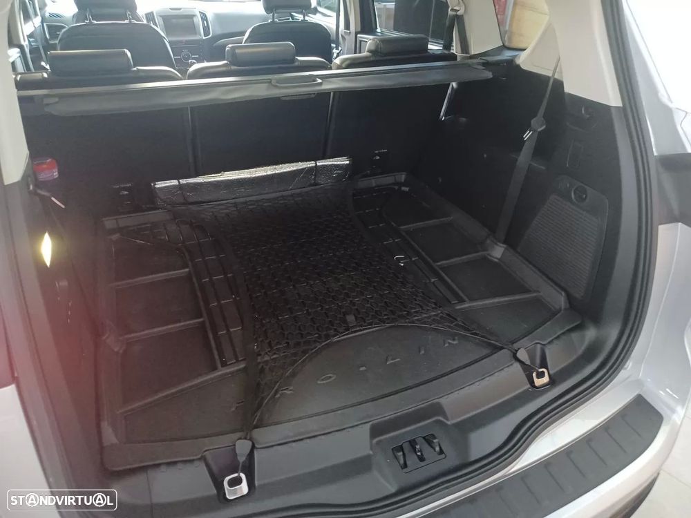 Ford S-Max 2.0 TDCi Titanium - 38