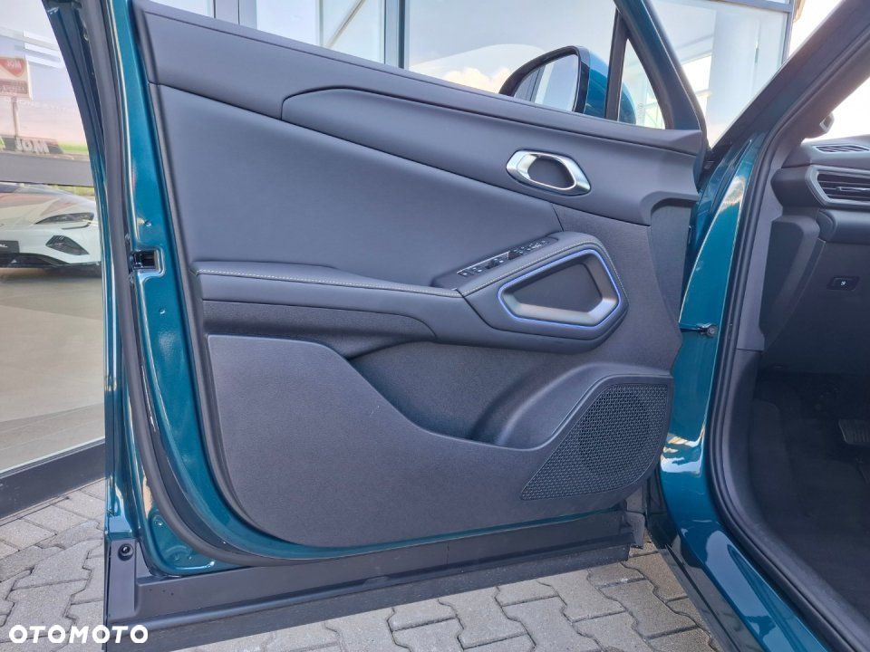 BYD Atto 2 DM-i - 6