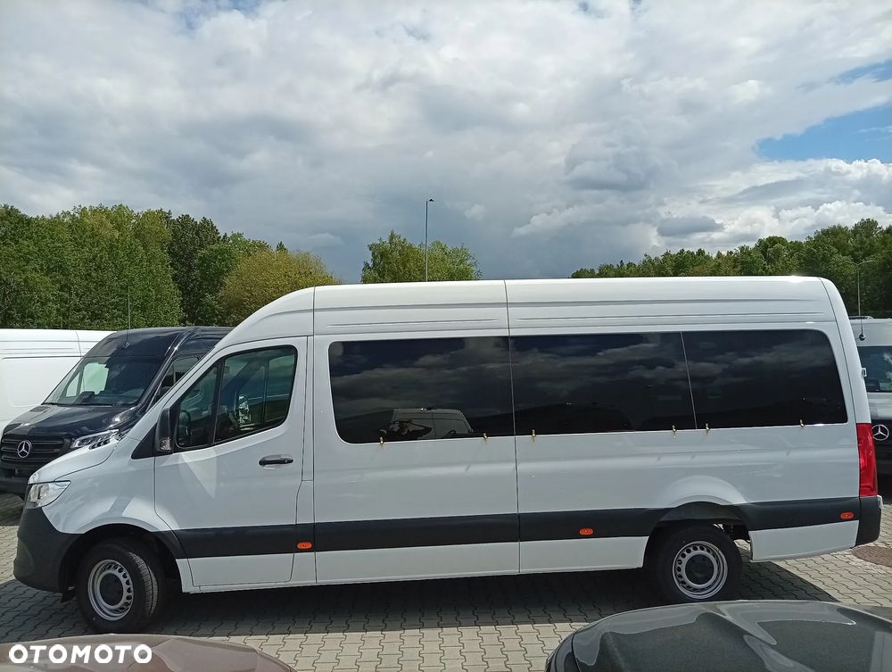 Mercedes-Benz Sprinter - 9