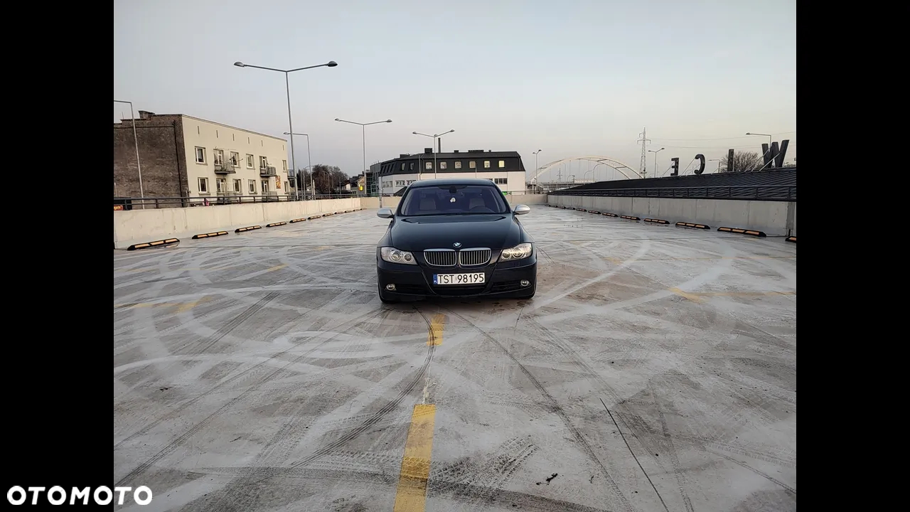 BMW Seria 3 330xi - 6