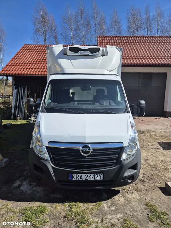 Opel Movano - 1