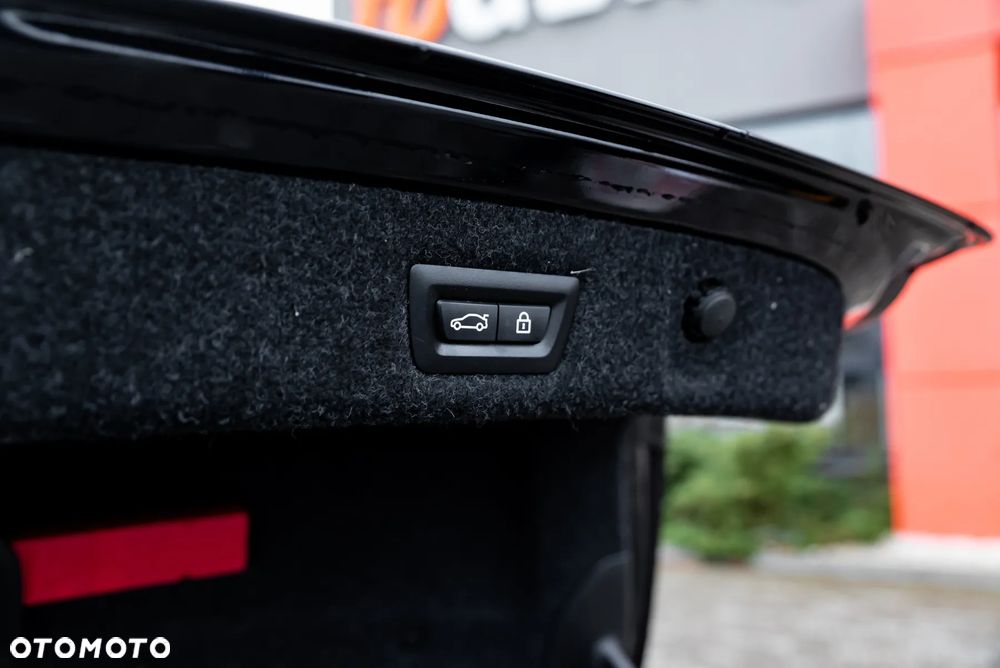 BMW Seria 5 540d xDrive M Sport Edition - 16