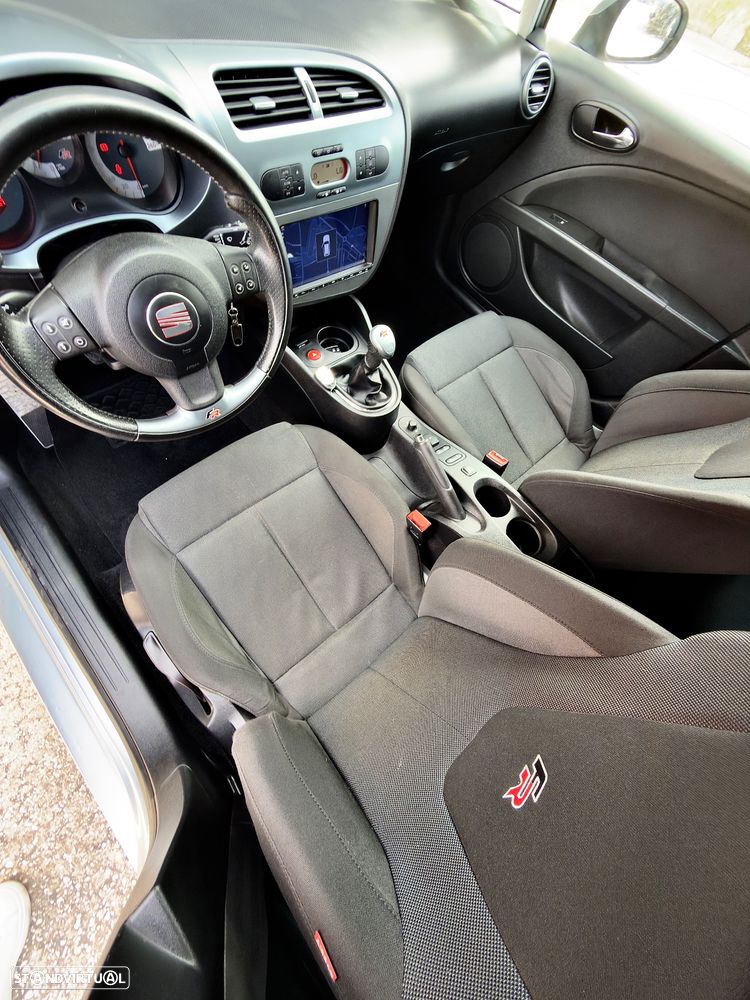 SEAT Leon 2.0 T FSI FR Limited - 8