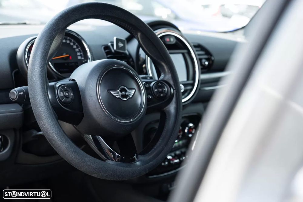 MINI Clubman One D - 5
